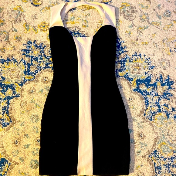 Dresses & Skirts - Black/Creme Midi Dress with Open Back